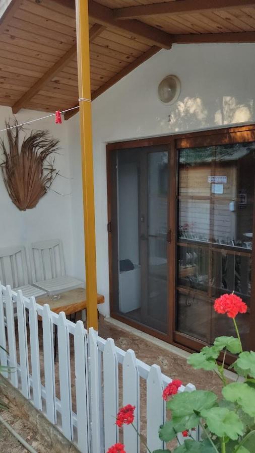 Ata Bungalow Bed and Breakfast Kaş Esterno foto