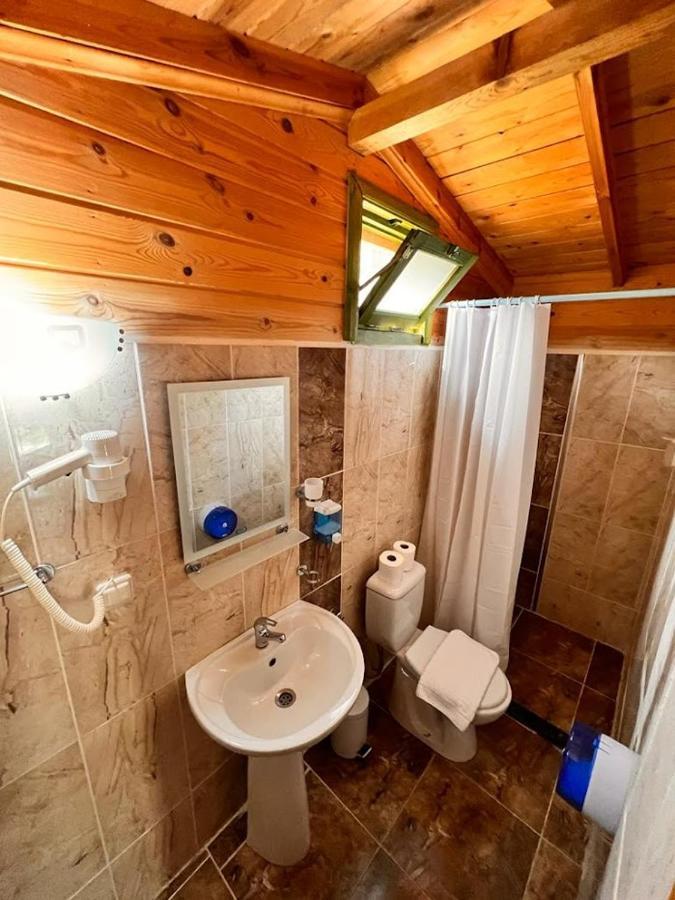 Ata Bungalow Bed and Breakfast Kaş Esterno foto